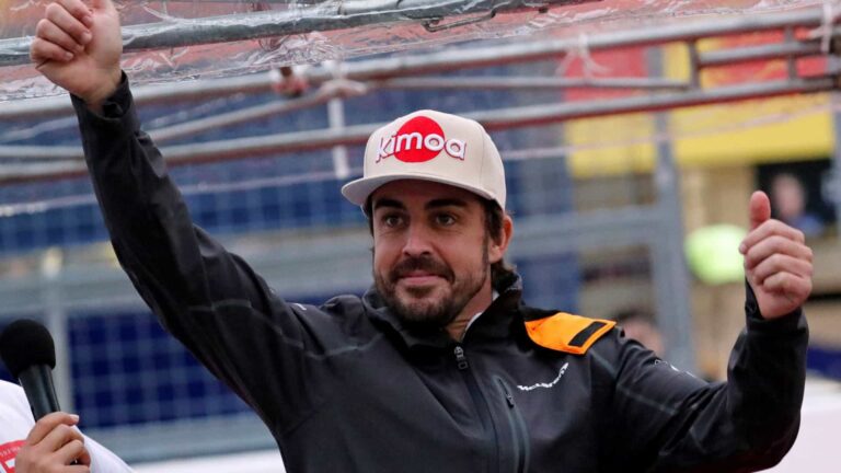 Alonso lidera último teste da F-1 no ano