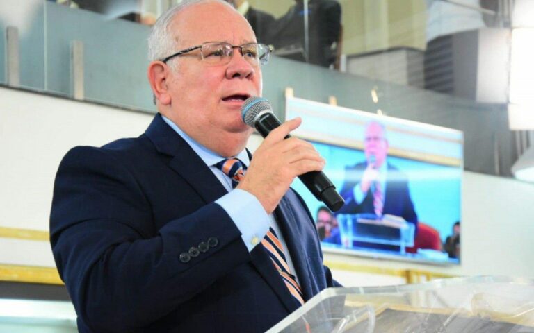 Morre bispo Daniel Malafaia, da Assembleia de Deus, de Covid-19