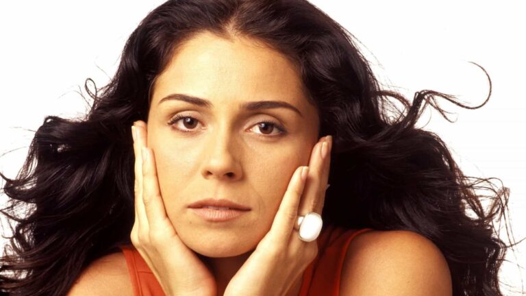 Globo suspende gravações de novela com Giovanna Antonelli, que está com Covid