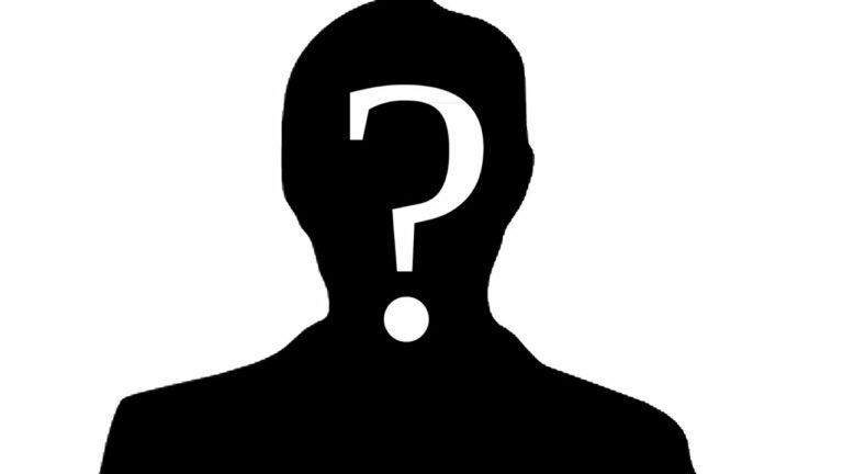 Famoso apresentador com filhos fora do casamento é alvo de chantagem