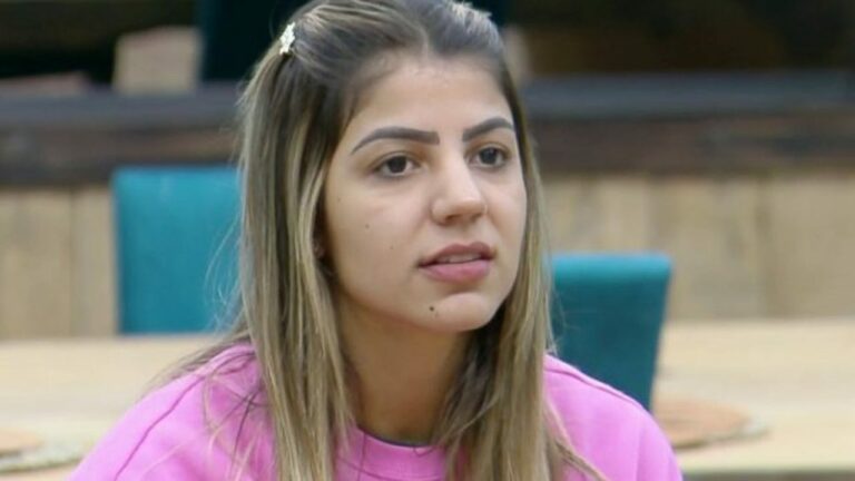 Hariany passa por cirurgia de emergência após descoberta inesperada