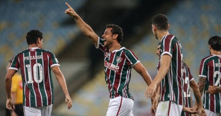 Sem dores, Fred não preocupa o Fluminense e deve atuar contra o Corinthians