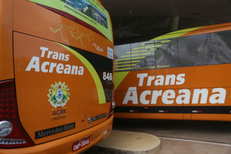 Entrega de novos ônibus trazem melhorias para o transporte intermunicipal