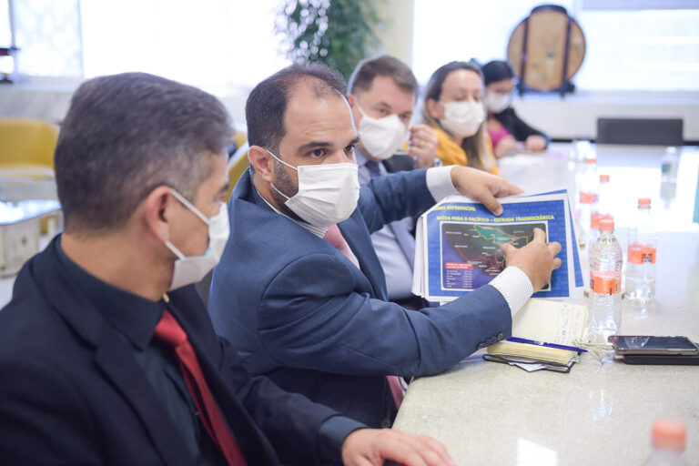 Instituto Brasil-China presta apoio nas negociações para venda da ZPE no Acre