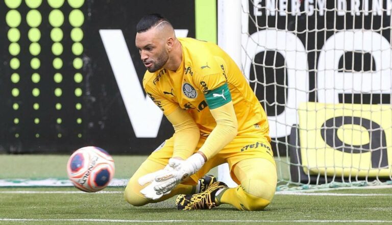 Copa Libertadores: goleiro Weverton vira trunfo contra o River Plate