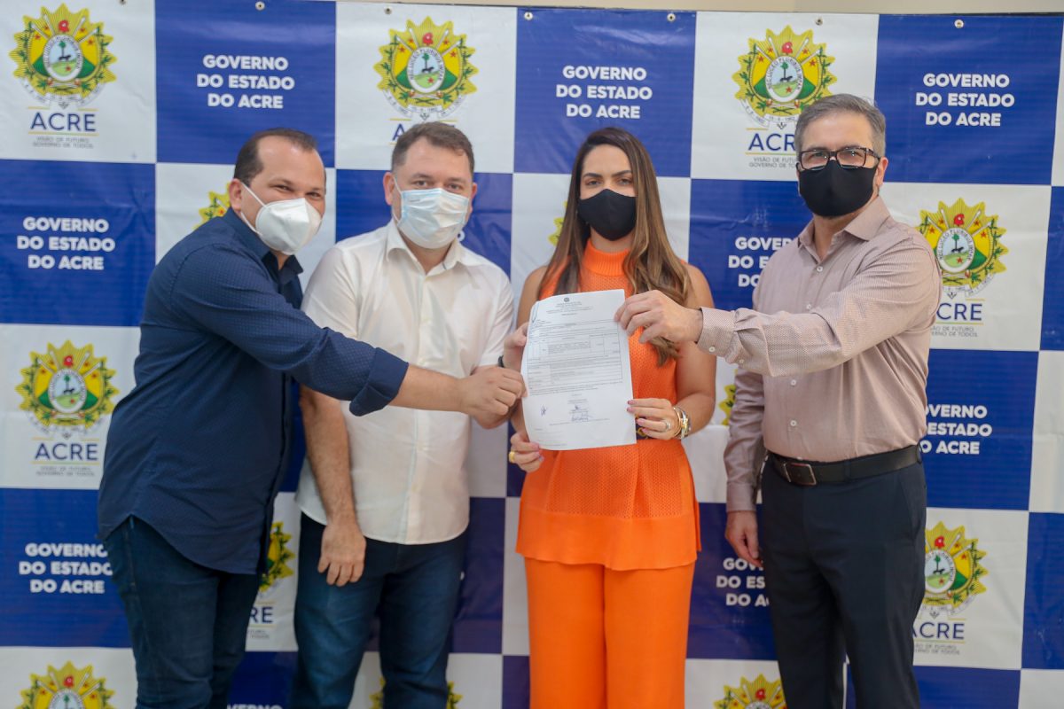 Governo assina ordem de serviço para reformar brinquedoteca do Hospital da Criança