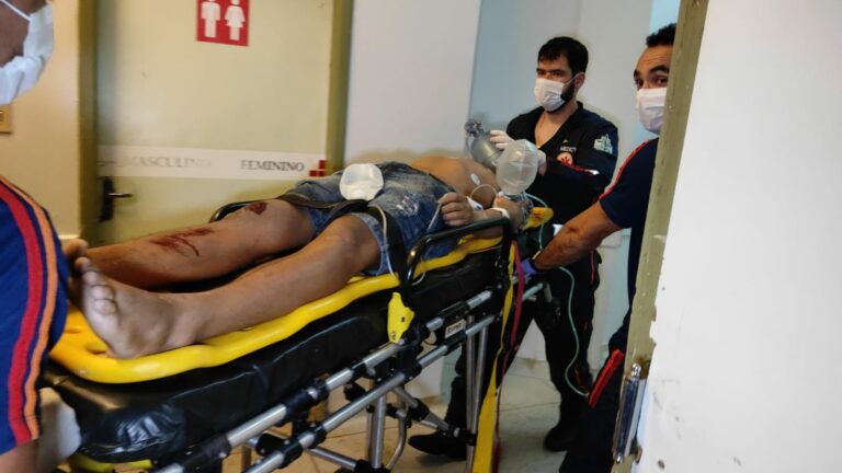 Assaltante é baleado no Réveillon enquanto fazia arrastão em parada de ônibus em Rio Branco