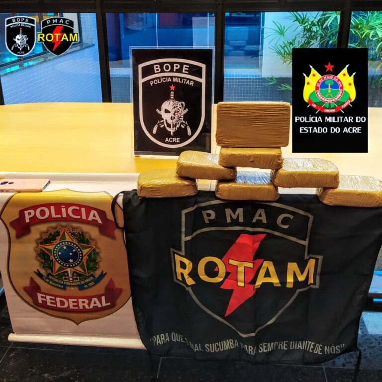 Dupla é presa pela PM com mais de 7 kg de cocaína em Rio Branco