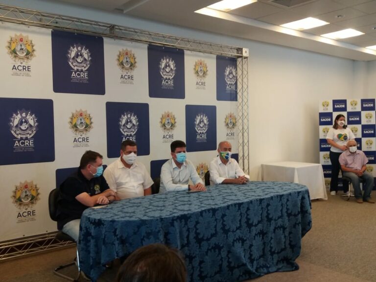 Distribuição da vacina para os municípios do interior do Acre começa imediatamente