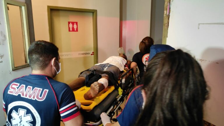 Homem é baleado por criminosos enquanto voltava de salão de beleza no Acre