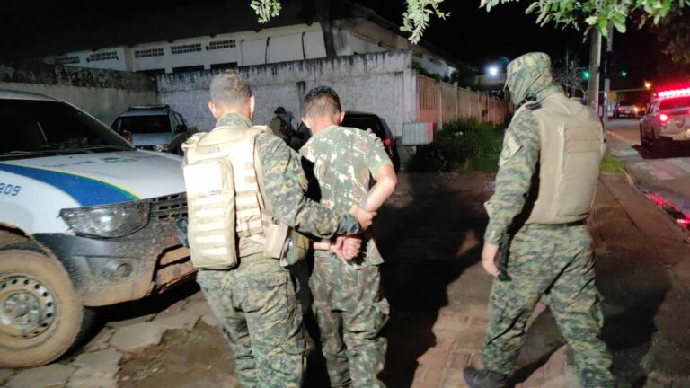 Gefron recupera caminhonete roubada de família que foi feita de refém no Rosa Linda