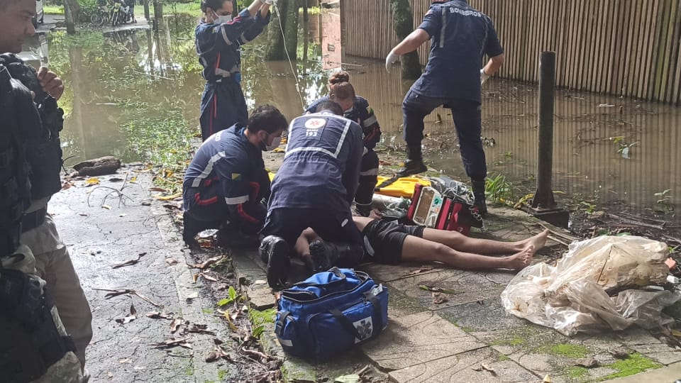 Adolescente de 15 anos se afoga após pular de ‘facada’ em igarapé em Rio Branco