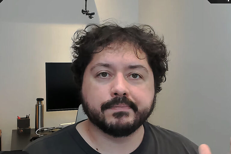 Derrotado por Juliette no Melhores do Ano, Atila manda recado para a ex-BBB