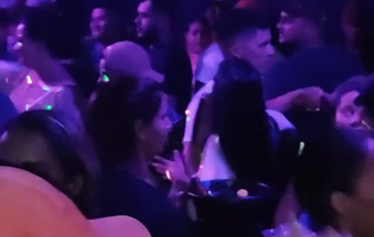 Vídeo mostra casa noturna lotada e pessoas sem máscaras em Cruzeiro do Sul