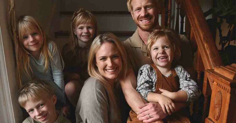 Grávida do quinto filho, influenciadora morre aos 36 anos