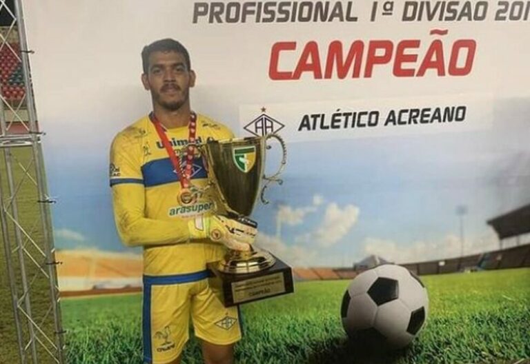 Atlético-AC anuncia retorno de Miller e renovação com goleiro titular na última temporada