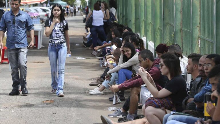 Salas de prova do Enem têm 80% de ocupação, e Defensoria diz que Inep mentiu sobre segurança