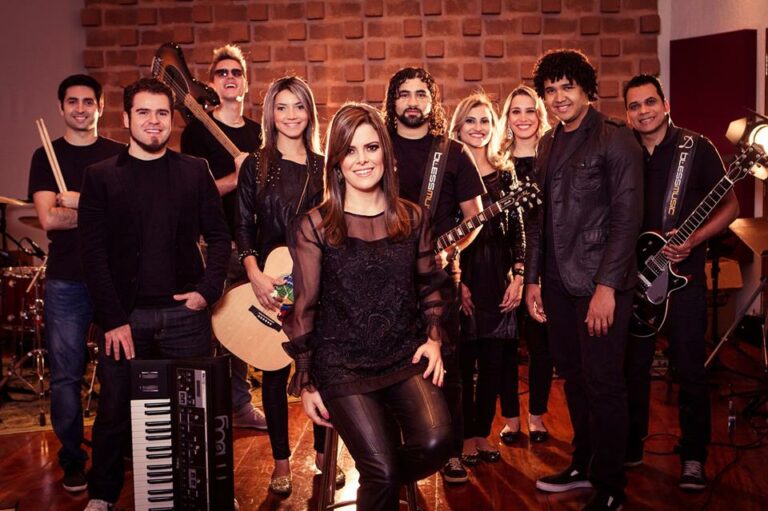 Para curar a homossexualidade, jovem teria sido submetida a exorcismos em seminário evangélico