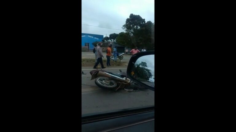 Colisão frontal entre motos mata dois homens na BR-364