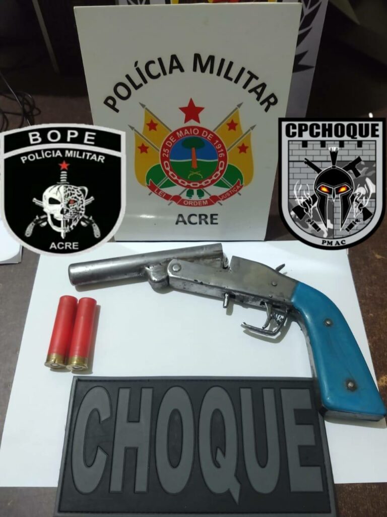 Foragido da justiça joga arma pela janela ao avistar PM, mas acaba preso