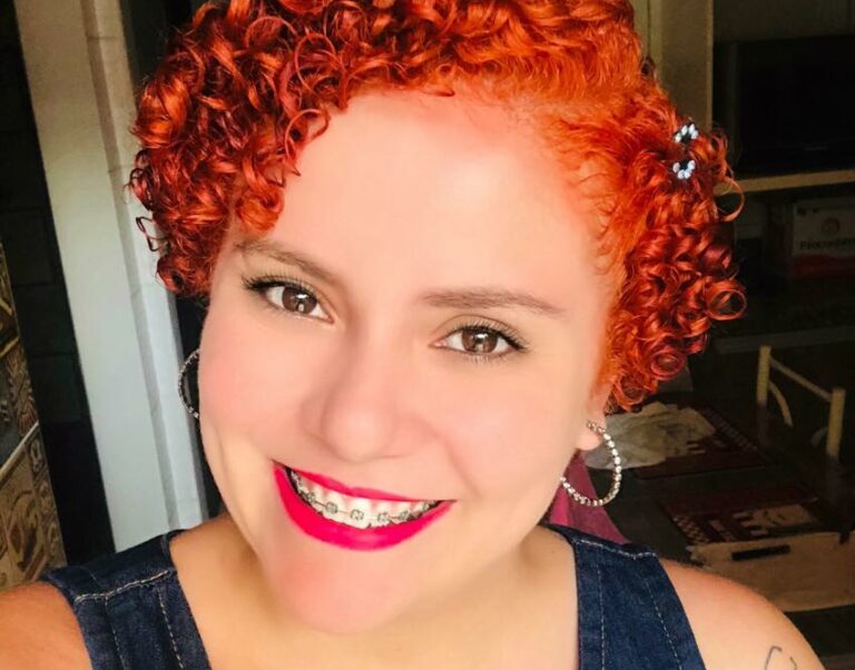 Emoção: vídeo mostra despedida de enfermeira do Santa Juliana que morreu com covid-19