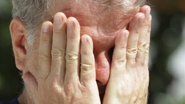 Afastado por covid-19, Bernardinho prepara Flamengo de forma virtual na Superliga