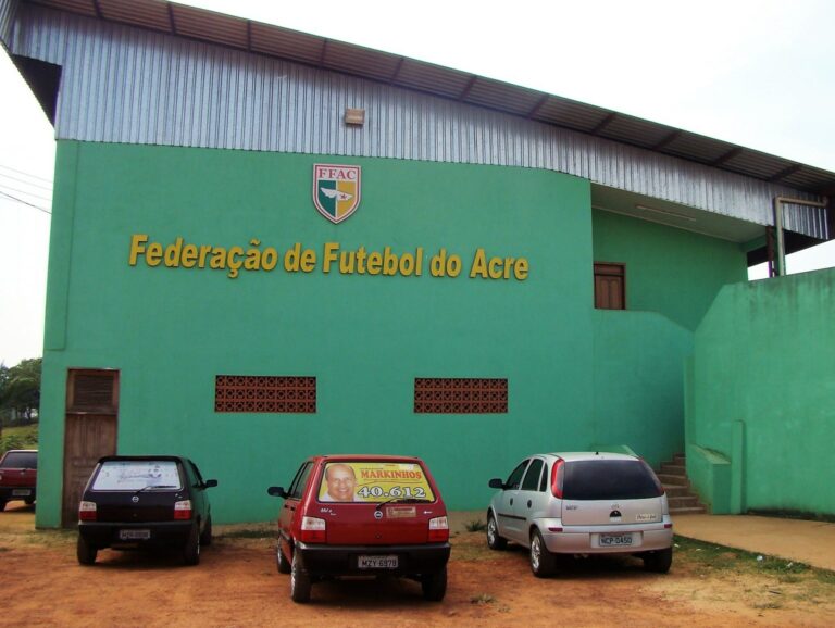 FFAC agenda reunião com os clubes para sexta-feira