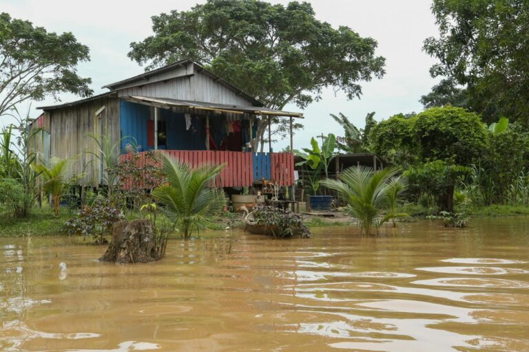 Governo faz levantamento para estimar danos causados pela cheia aos produtores rurais do Acre