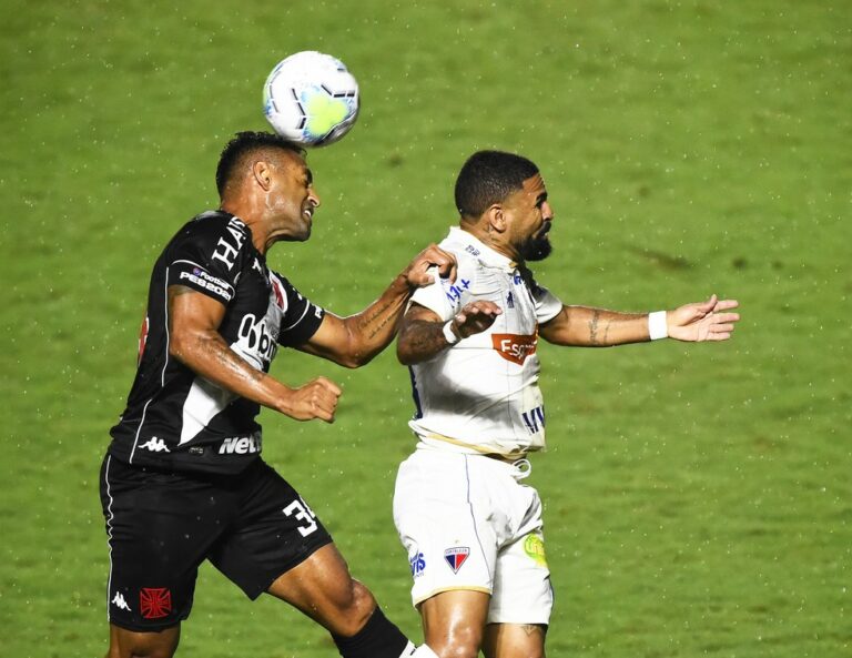 Fortaleza x Vasco: veja onde assistir, escalações, desfalques e arbitragem