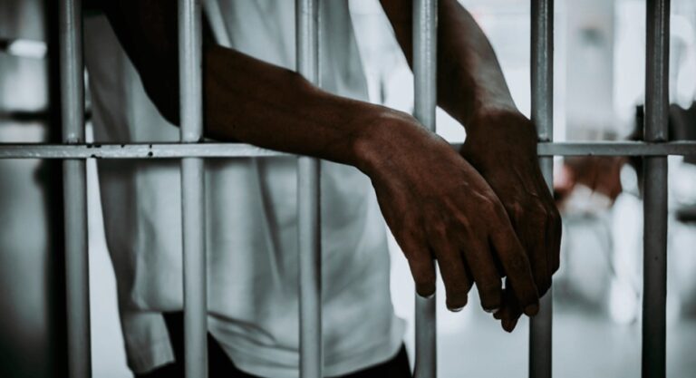 Polícia Civil prende homem que estuprou menina de nove anos em Rodrigues Alves