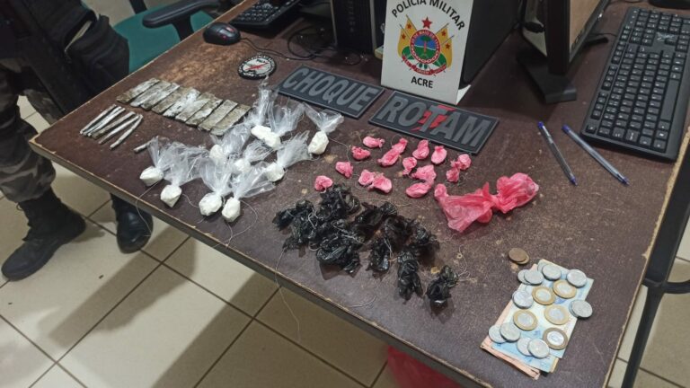 PM estoura ‘boca de fumo’ e prende dois traficantes no Tucumã