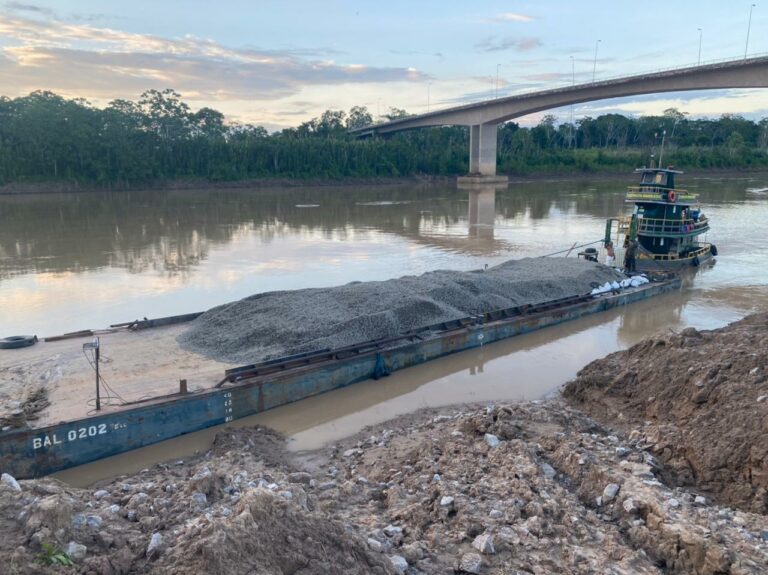 Em janeiro, 7º BEC transportou mais de mil toneladas de insumos para ampliação de aeródromo