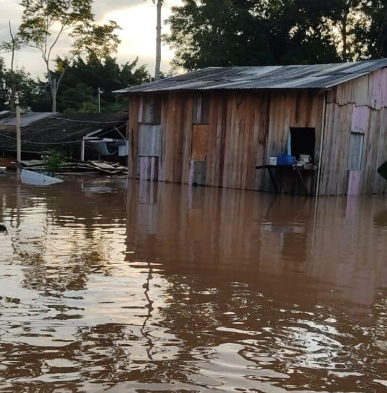 Vídeos e fotos mostram o estrago causado pelas chuvas em toda Rio Branco