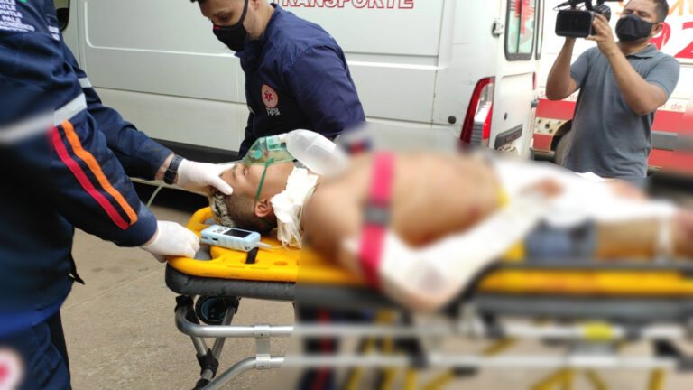 Jovem é levado ao PS em estado gravíssimo após ser alvejado com 5 tiros no Belo Jardim