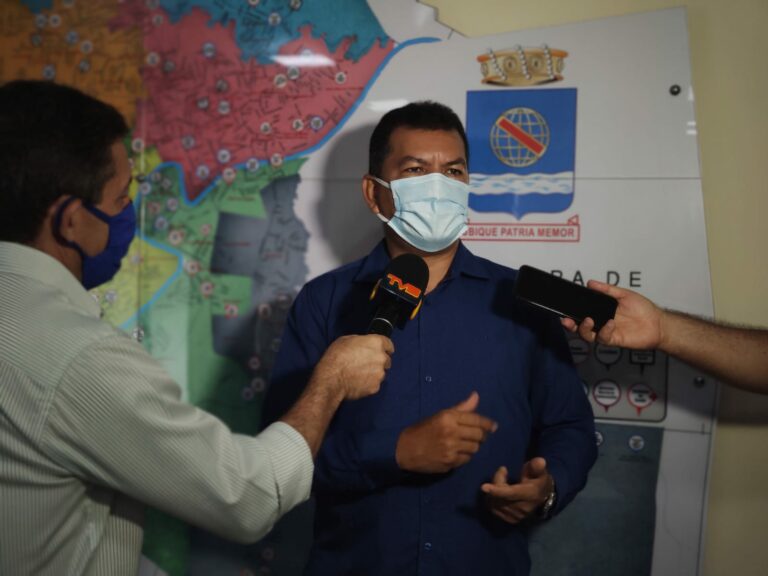 Secretário diz que servidores de saúde no AC recusam vacina para não voltar ao trabalho