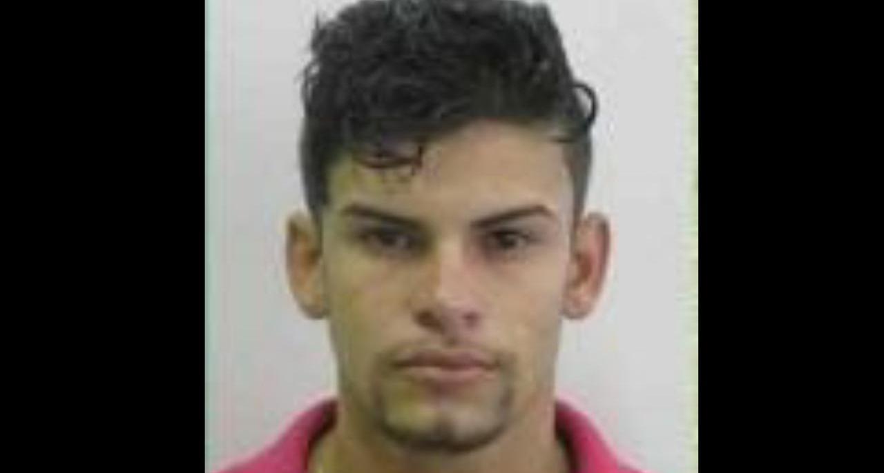 Jovem é baleado ao tentar trocar galinhas por galo no loteamento Santo Afonso