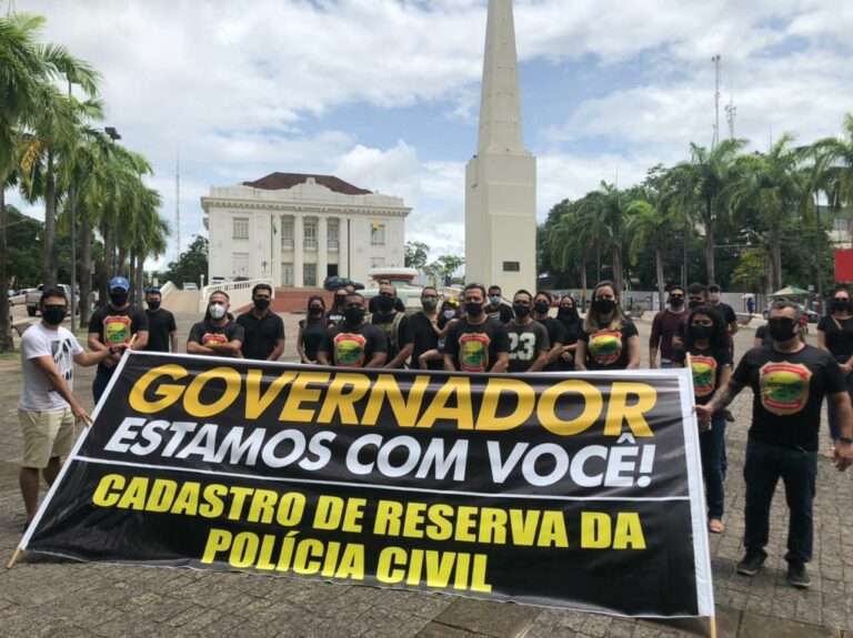 Enquanto Gladson convoca PMs, cadastro de reserva da PC protesta por contratação