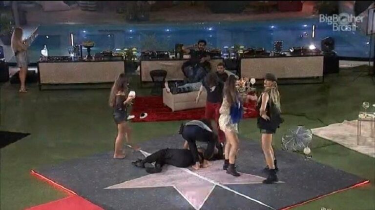 BBB 21: Pocah desmaia e é socorrida às pressas pelos brothers
