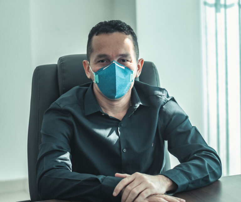 Adailton apresenta requerimento para discutir situação do comércio em Rio Branco