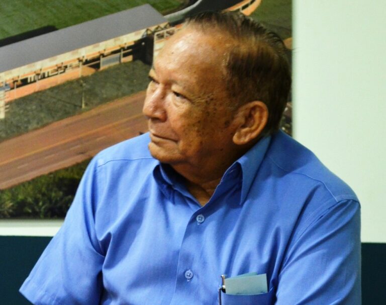 “Eu não queria mais não”, diz presidente reeleito que está há 37 anos no cargo no Acre