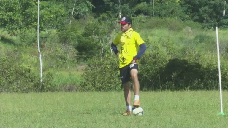 Técnico lamenta suspensão de treinos, cita acordo com reforços e projeta Copa do Brasil Sub-20