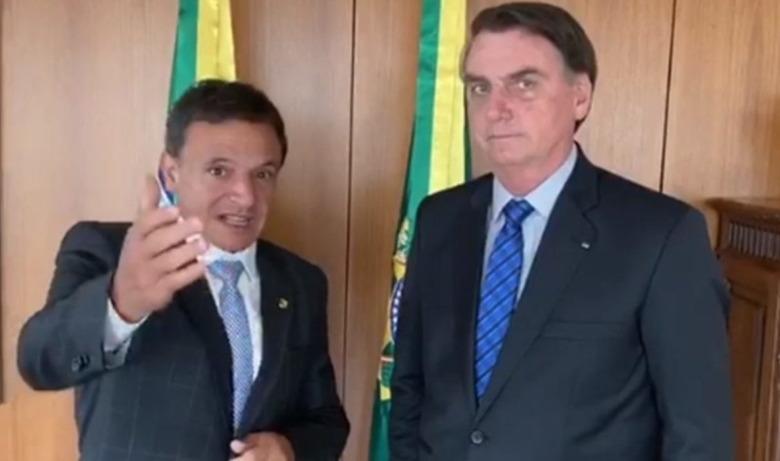 O Globo: Bolsonaro liberou 450 milhões para enchente a pedido de Marcio Bittar