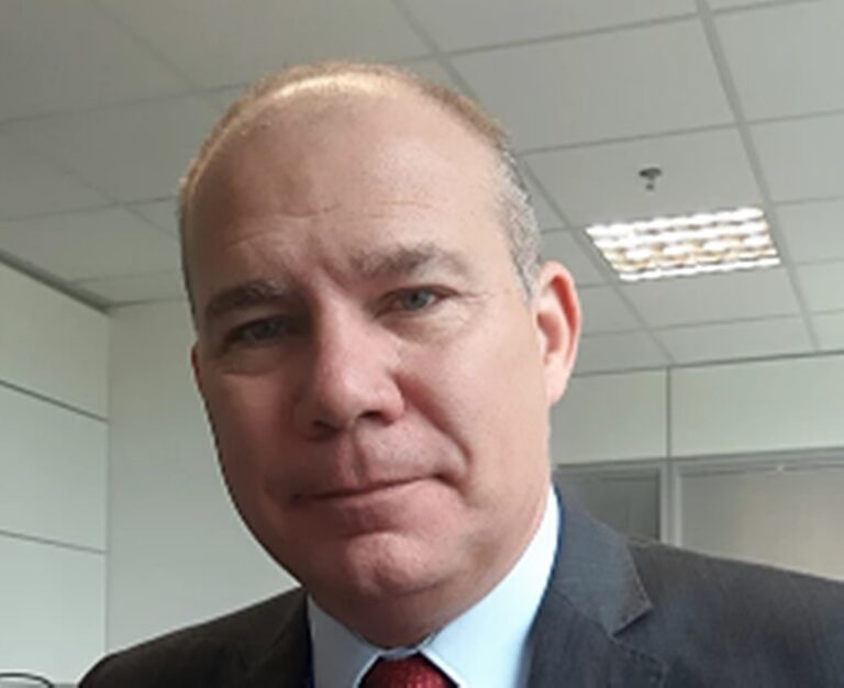 Secretário nacional chega ao Acre para tratar de crise imigratória na fronteira