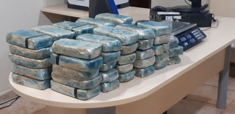 PRF apreende mais de 56 kg de cocaína na BR-364 e dá prejuízo de R$ 7 milhões ao tráfico
