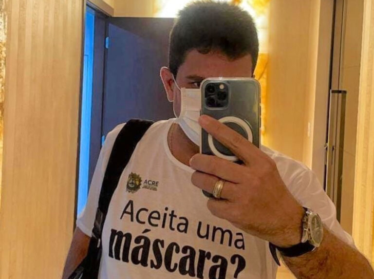 Com carisma, Gladson consegue informar e, de bônus, ganha popularidade