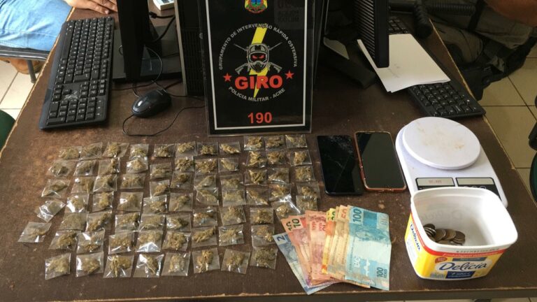 Dupla é presa com grande quantidade de skunk no bairro João Eduardo