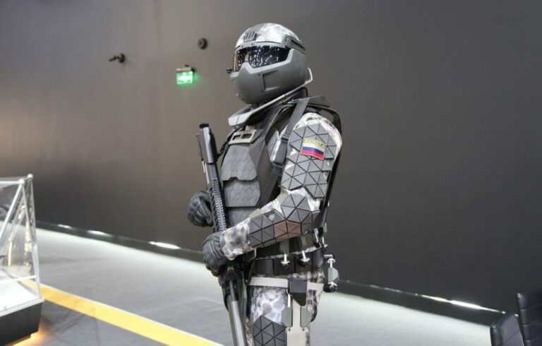 Rússia cria armadura de combate capaz de parar balas calibre .50