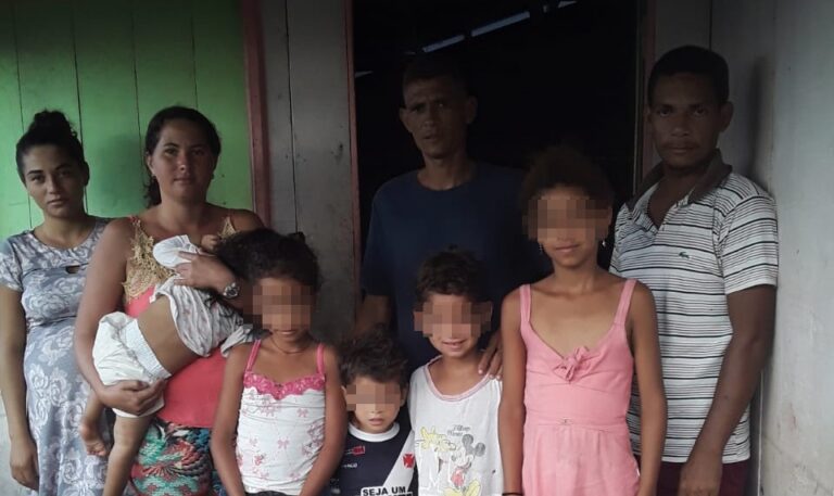 Família acusa policiais militares de invasão domiciliar e violência no interior do Acre