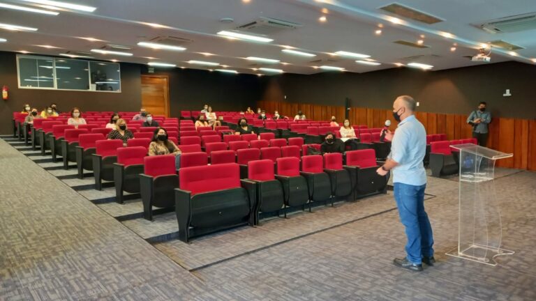 Sebrae e Seplag capacitam servidores públicos em curso de Gestão Contratual