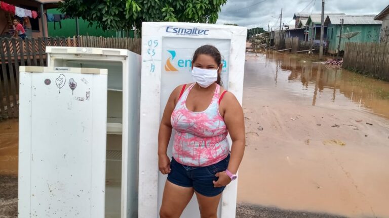 Energisa inicia substituição de geladeiras das famílias atingidas pelas cheias no Acre